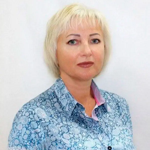 Кандидат Елена (сиделка, медицинское образование)